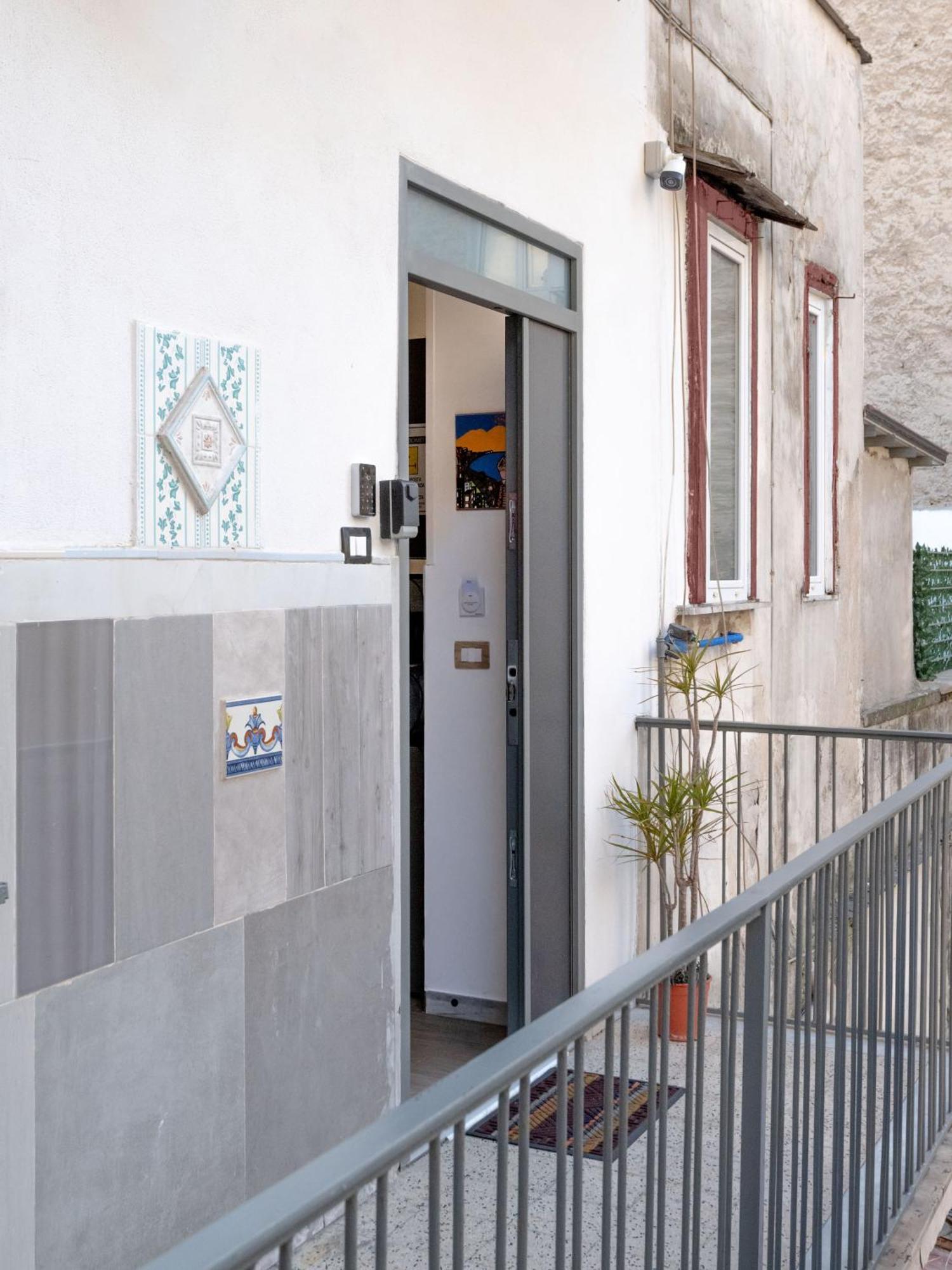 Terrazza Spaccanapoli Centro Storico מראה חיצוני תמונה